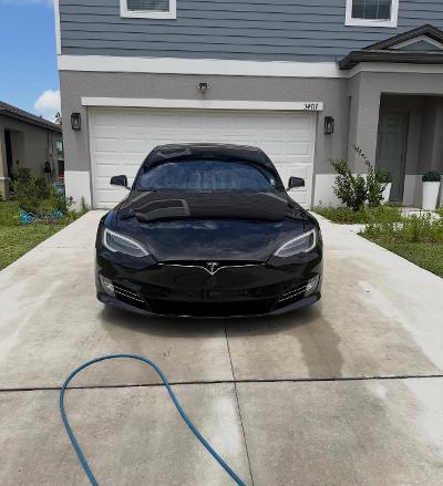 Detailed vehicle